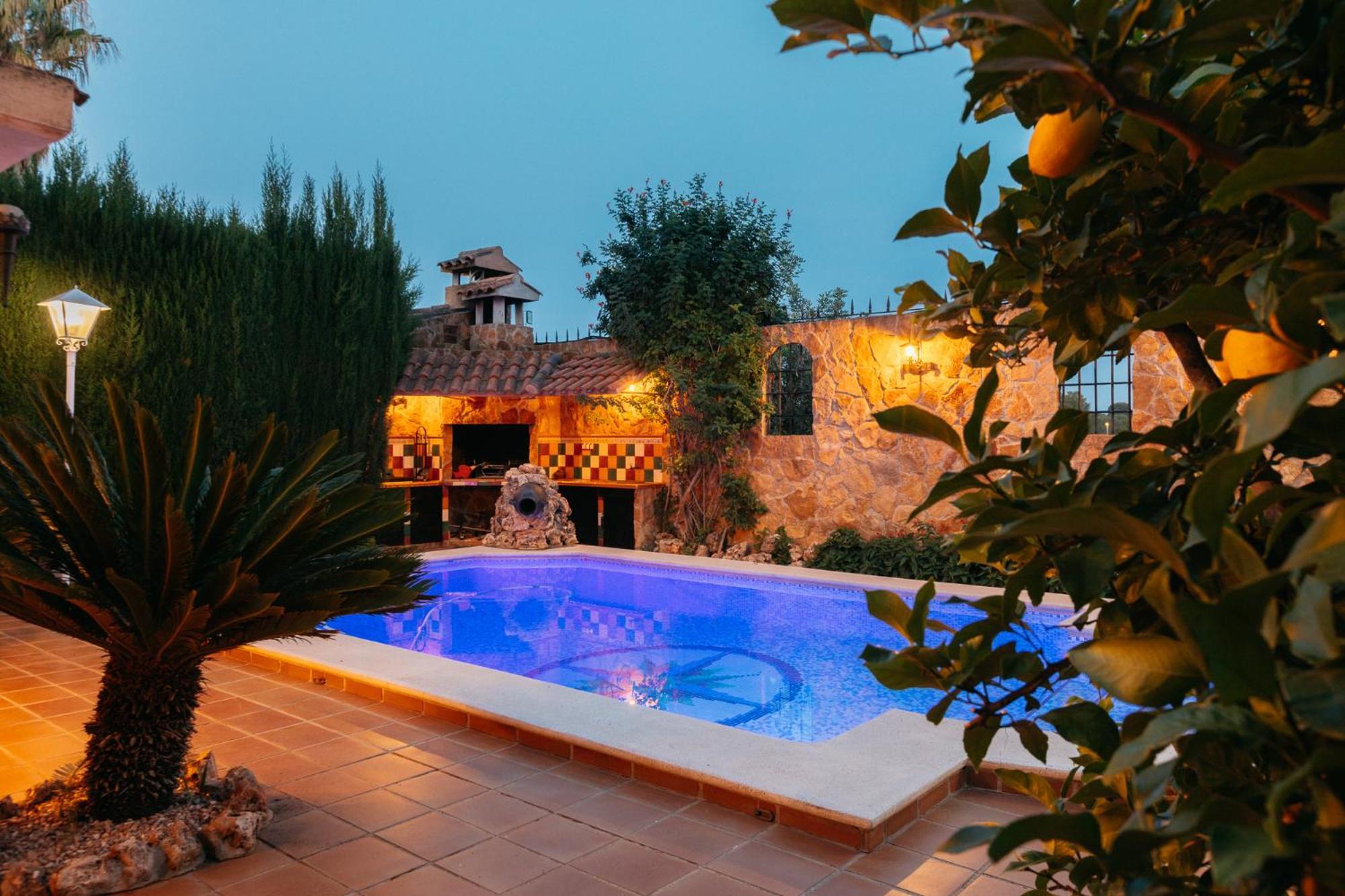 Chalet, Villa Rodeada De Naturaleza Piscina A Doce Klm De Valencia Y 7 Del Aeropuerto Ngoại thất bức ảnh