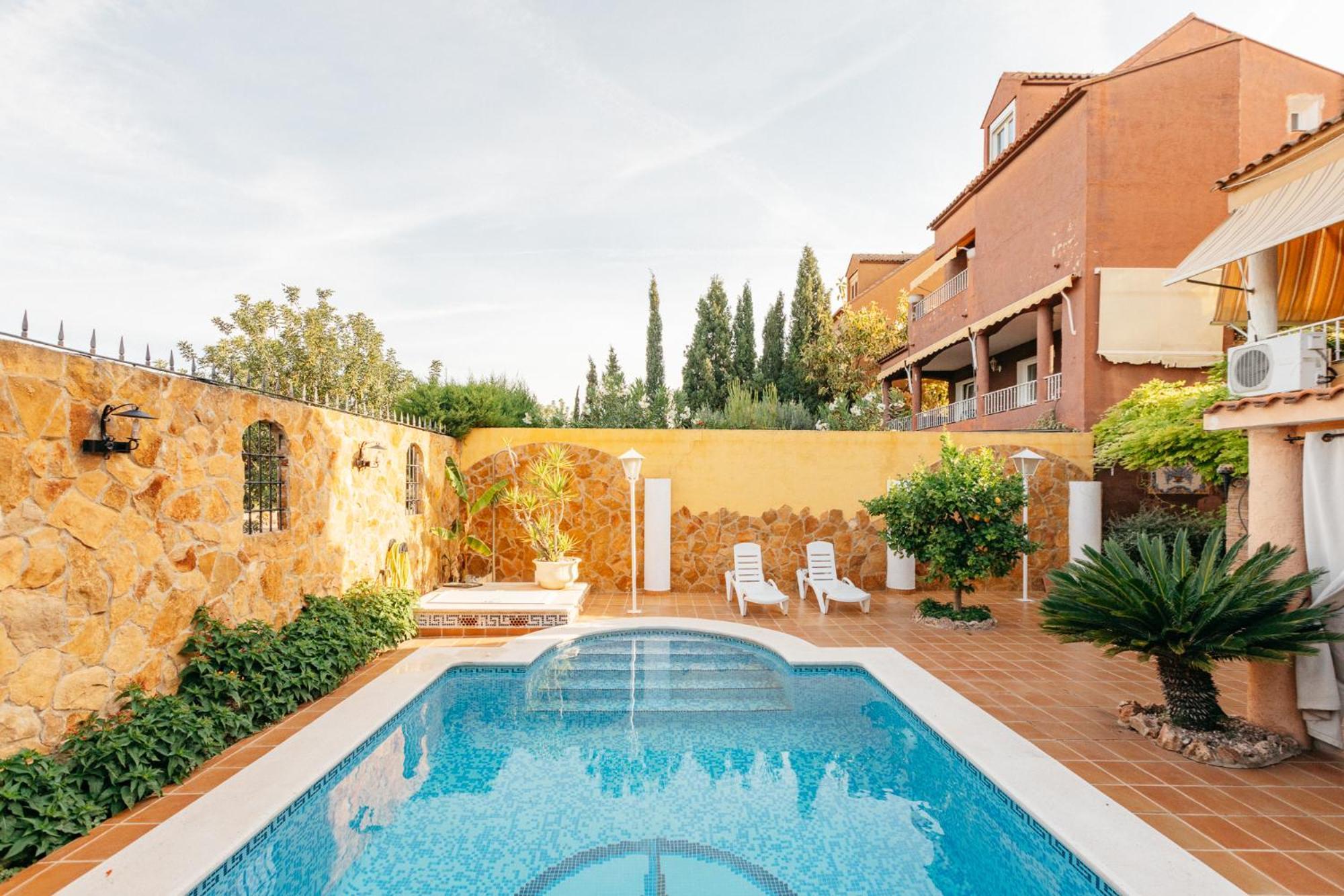 Chalet, Villa Rodeada De Naturaleza Piscina A Doce Klm De Valencia Y 7 Del Aeropuerto Ngoại thất bức ảnh