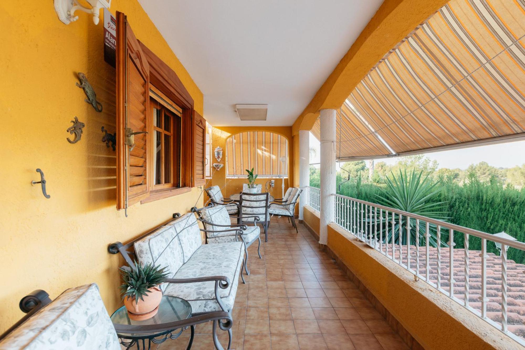 Chalet, Villa Rodeada De Naturaleza Piscina A Doce Klm De Valencia Y 7 Del Aeropuerto Ngoại thất bức ảnh